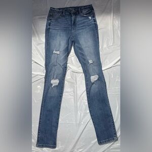 Women’s Juniors Size 3/26 Rewash Real Curve Distressed High Rise Jeans Stretchy